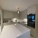 Newly Renovated By The Beach, Beatiful Garden And Free Parking فيلة *