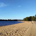 Villa Newly Renovated By The Beach, Beatiful Garden And Free Parking Kristiansand