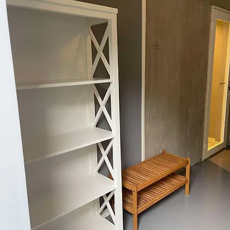 Newly Renovated By The Beach, Beatiful Garden And Free Parking فيلة *